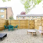 The Wandsworth Loft - Entrancing 2Bdr Flat With Garden